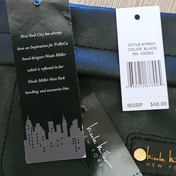 NWT 'NICOLE MILLER' New York Wallet Purse with handstrap - Picture 9 of 12